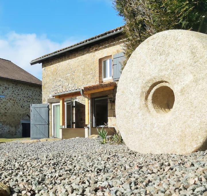 Beautiful 2 Bed Cottage With Swimming Pool Pagéas Exterior foto