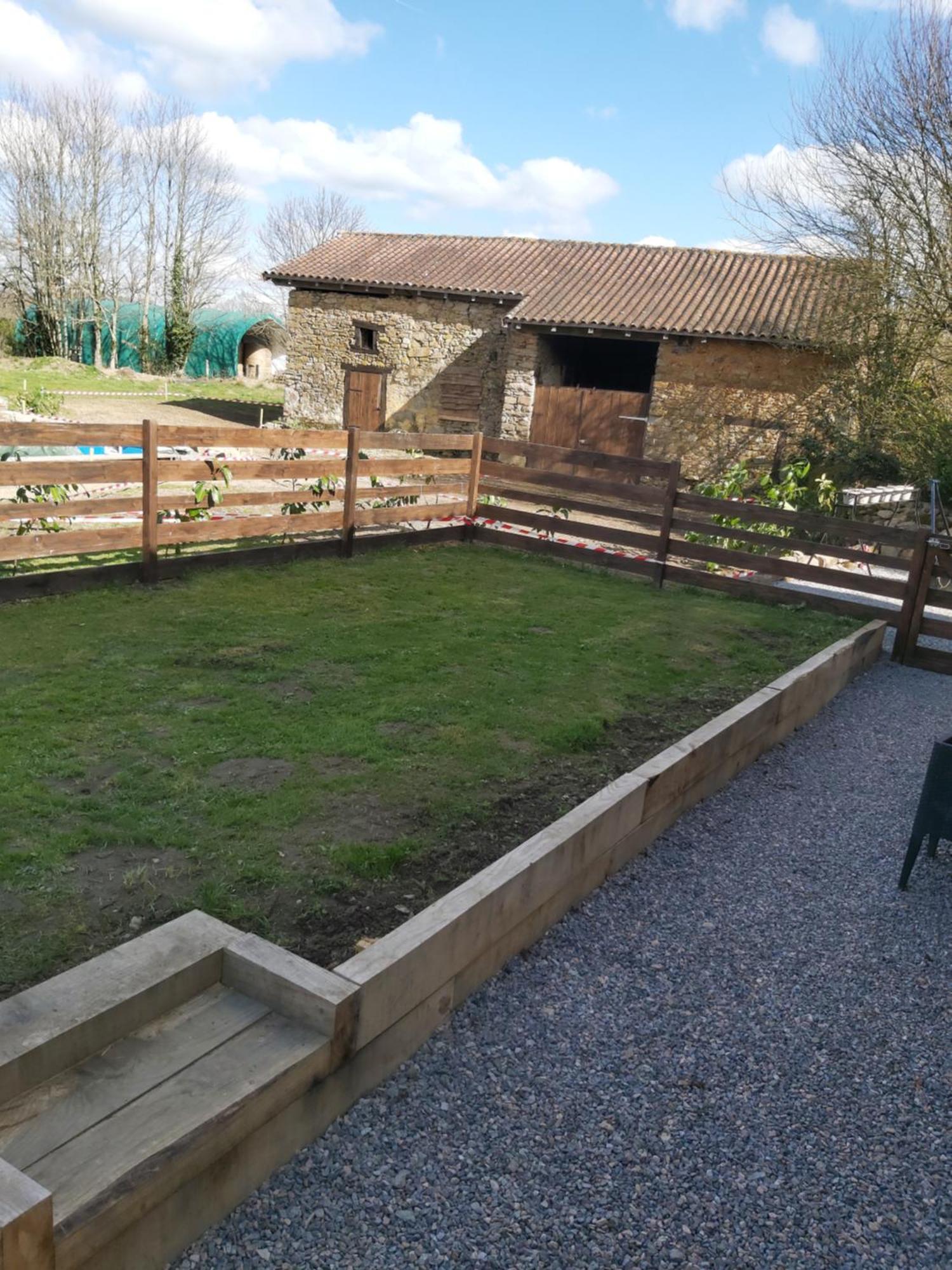 Beautiful 2 Bed Cottage With Swimming Pool Pagéas Zimmer foto